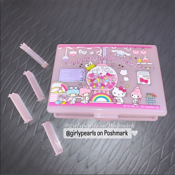 Hello Kitty Pill Case with Adjustable/ Removable Partitions NEW Sanrio - Picture 7 of 8
